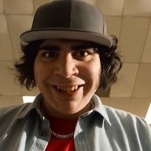 Meet your Posher, Logan